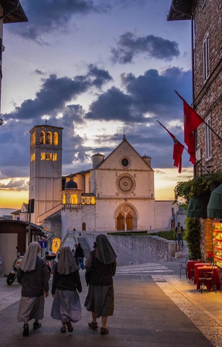 Le Dimore Arcangelo Giuseppe Assisi Dış mekan fotoğraf
